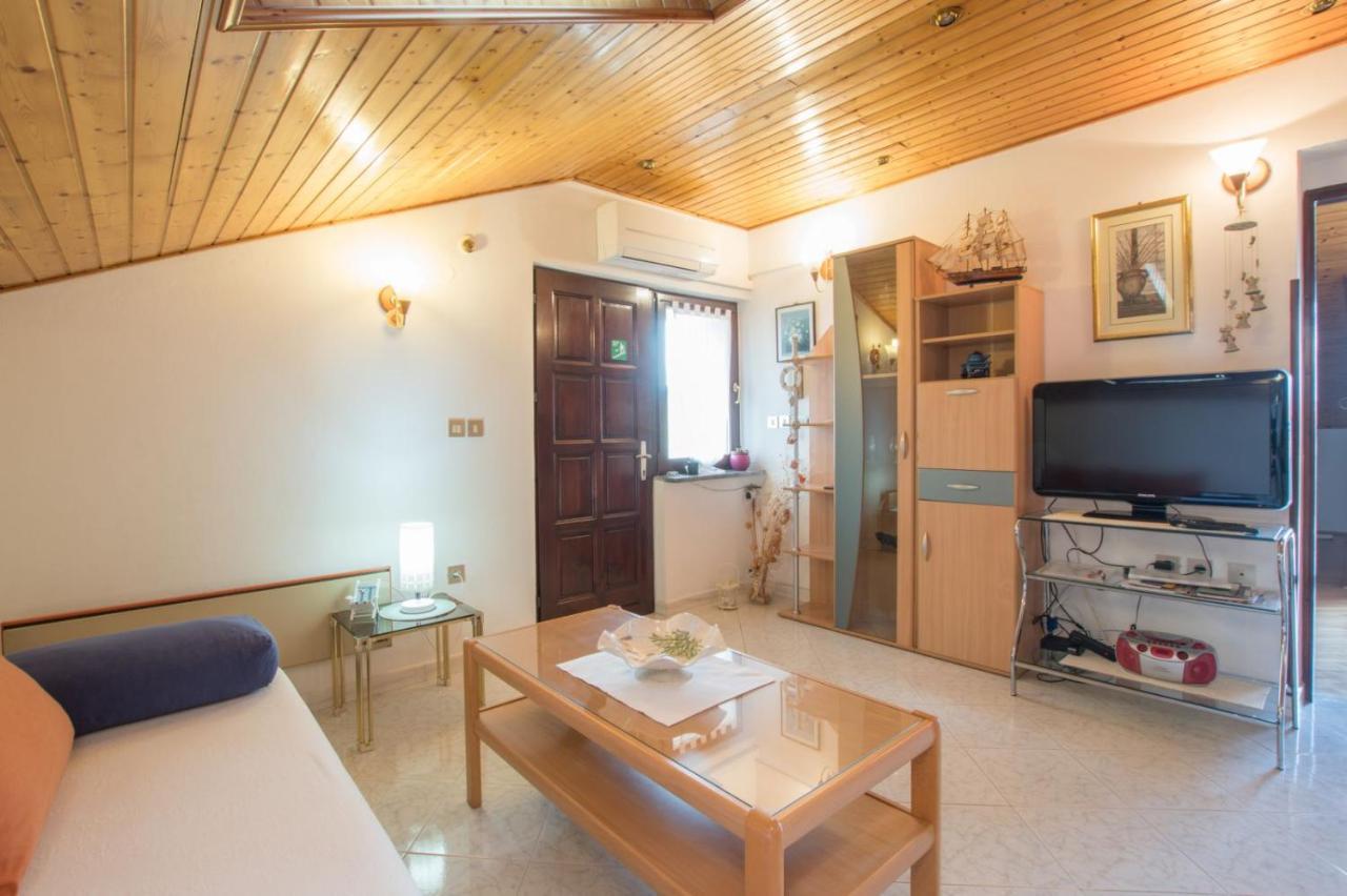 Apartment Gaudeamus Умаг Экстерьер фото